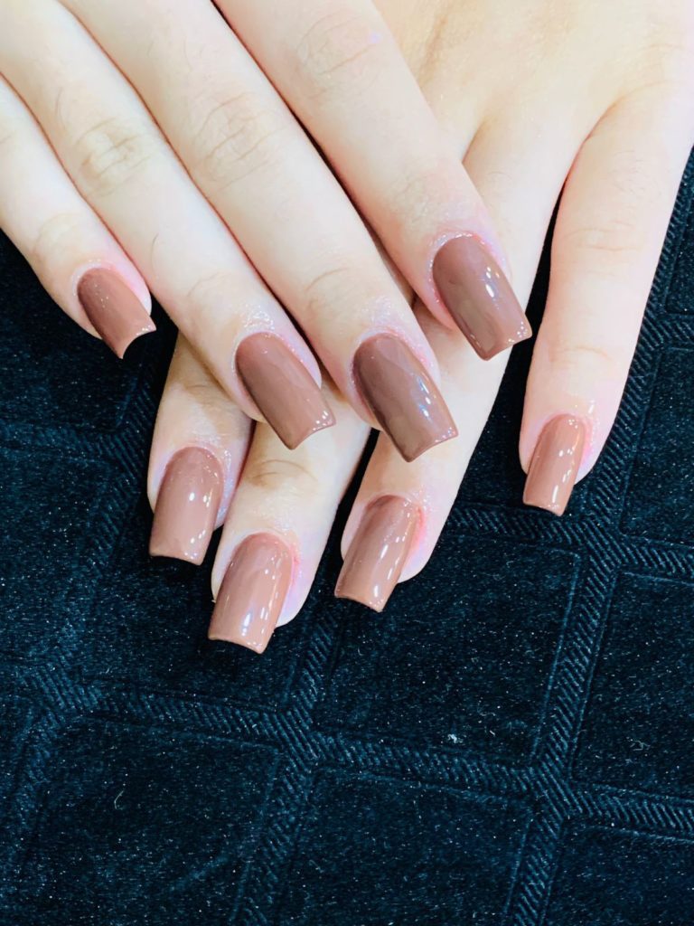 Gel Nails vs Acrylic Nails, What's The Difference?